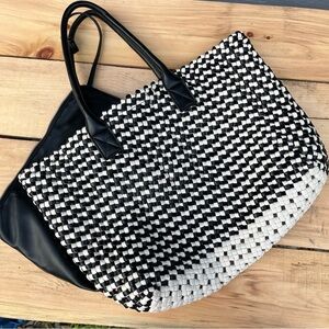 Sincerely Jules Large Woven Faux Leather Black and White Tote Bag Pouch Beach